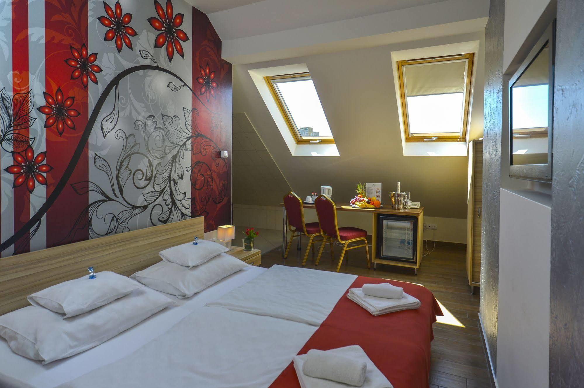 Hotel Sunshine Budapest Exterior foto