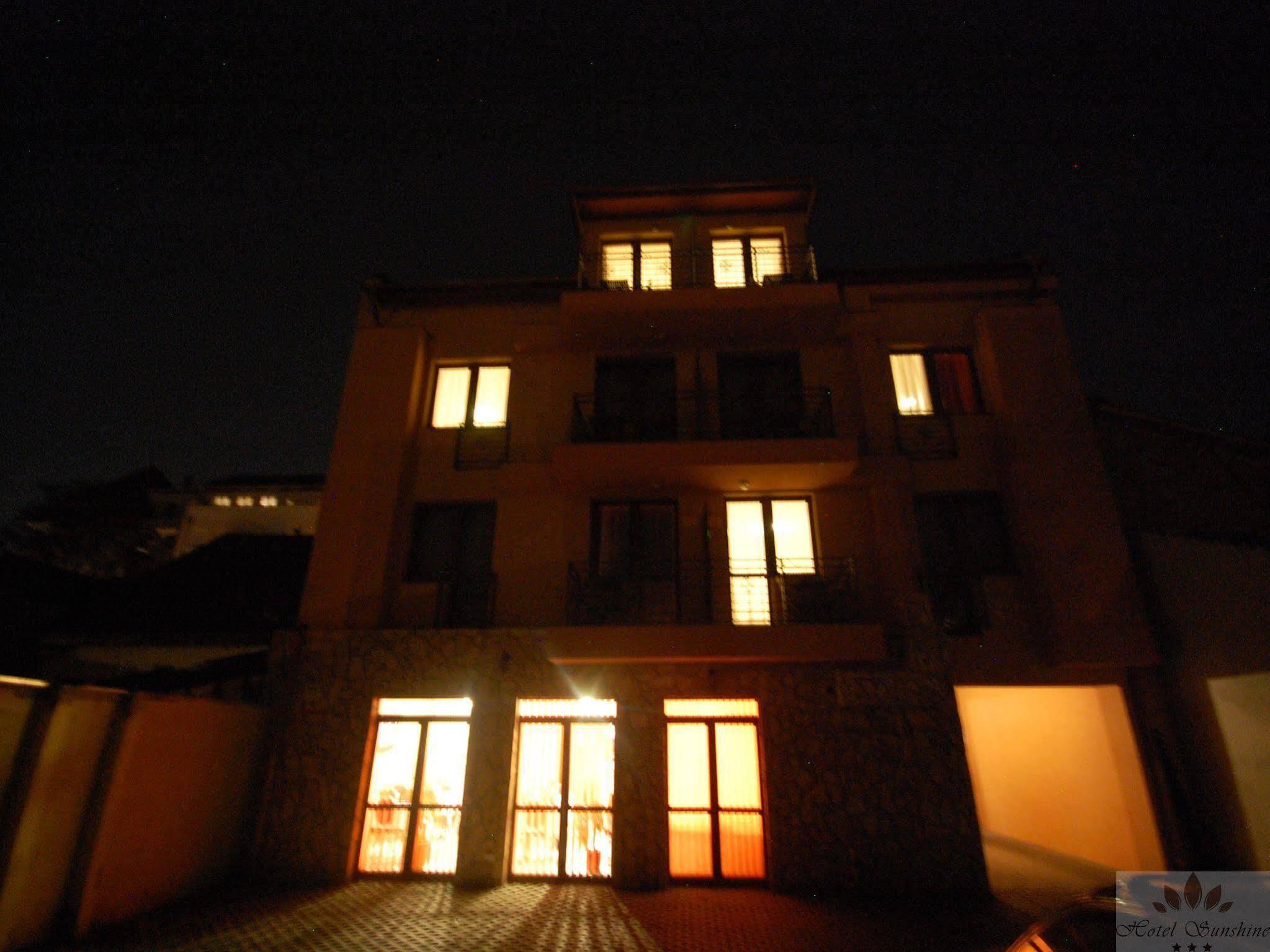 Hotel Sunshine Budapest Exterior foto